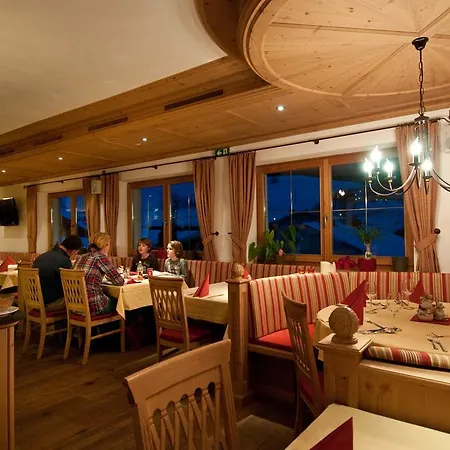 Guest house Gasthof Alpenblick Tobadill