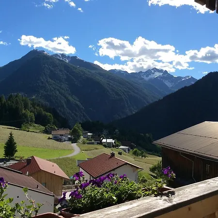 Alpenblick Konukevi 3*