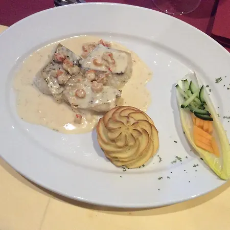 Alpenblick Konukevi 3*