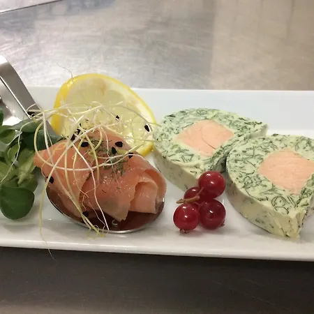 Alpenblick Konukevi 3*